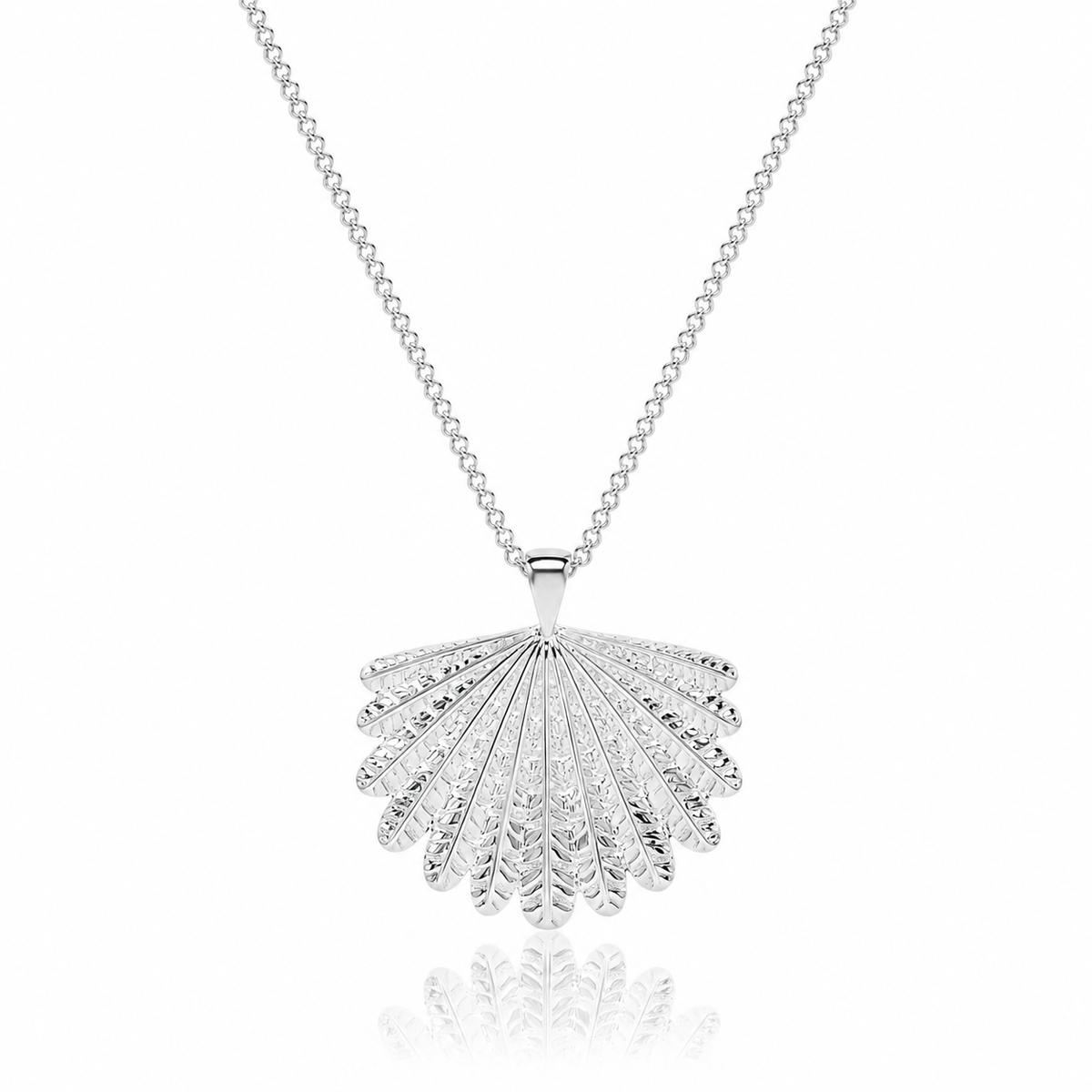 Piwakawaka Tail (Fantail) Necklace